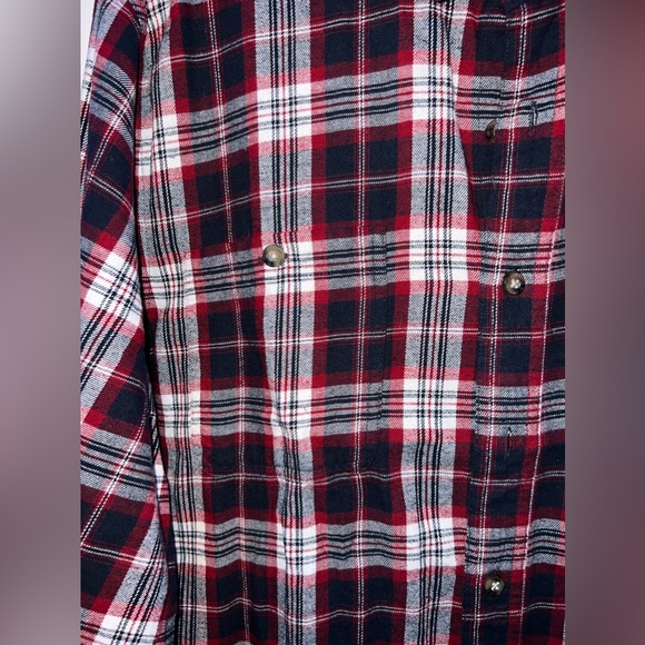 Roebuck & Co Men’s Plaid Flannel - Picture 2 of 7